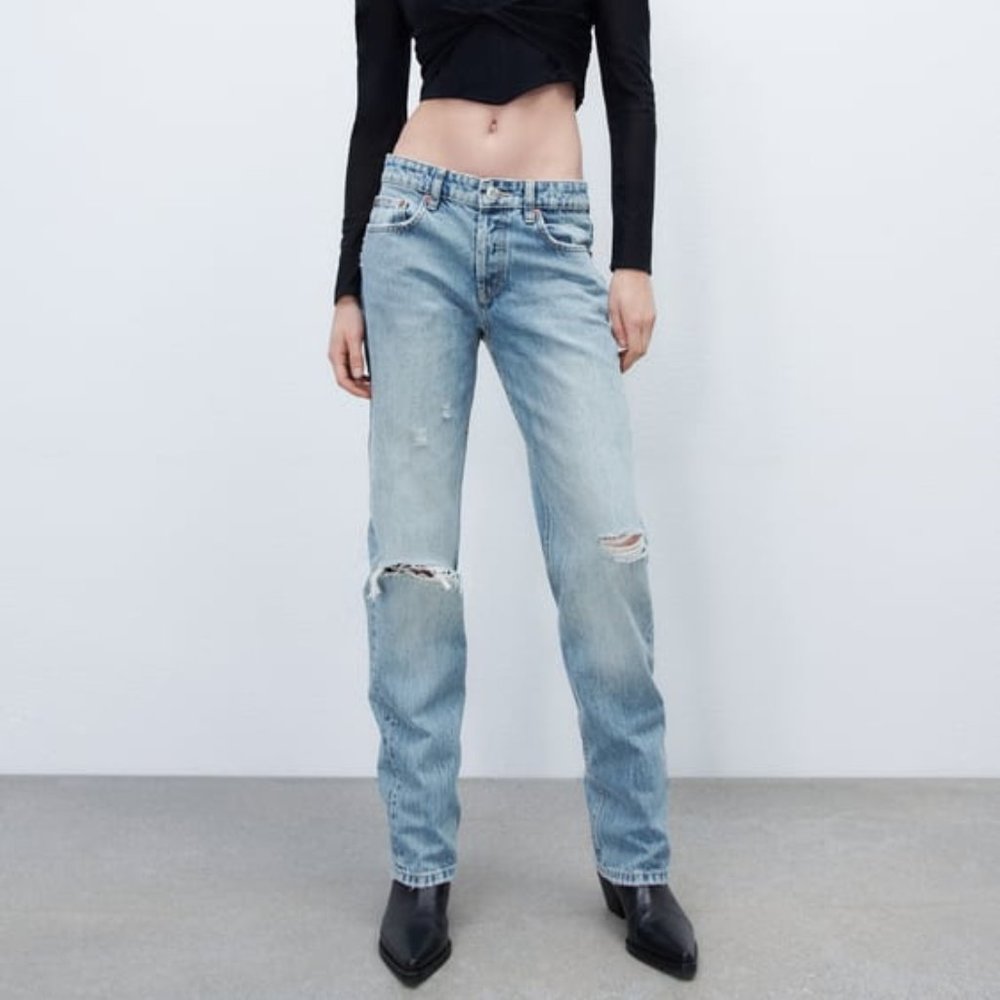 Zara NWT mid-rise, full length jeans size 2